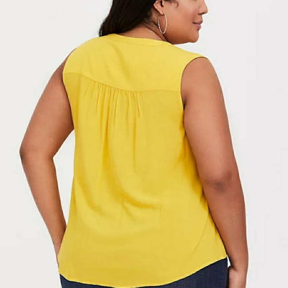 Torrid Tie Front Tank Top - Picture 3 of 4
